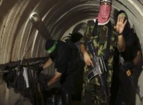 İsrail: Hamas tünelleri yeniden inşa ediyor