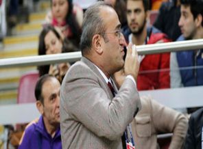 Abdurrahim Albayrak'ın dişleri döküldü