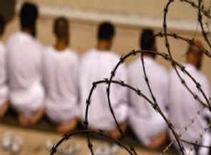 Guantanamo'da hâlâ 132 kişi var