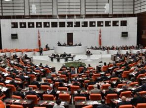 'Türkiye demokraside geriliyor'