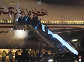 Kral 5 uçakla Türkiye'ye geldi!