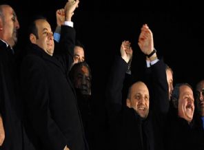 Meclis'te 4 eski bakan için kritik karar