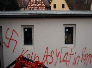 Almanya’daki yabancı ve İslam karşıtı gösterilere tepki