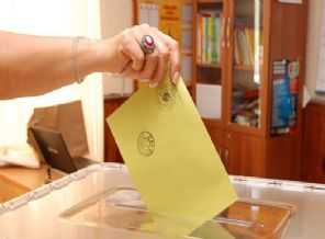 Hileye son! AK Parti 2015'te devreye sokuyor!