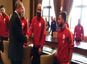 Galatasaray Erdoğan'ı ziyaret etti!