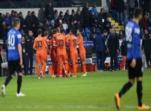 Başakşehir doludizgin!