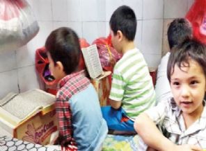 Uygur Türklerine Tayland işkencesi