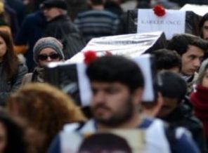 Taksim'de tabutlu eylem