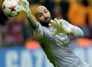 Galatasaray'da Sinan Bolat son kararını verdi
