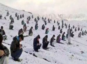 Kabil'deki üniversite sınavı dünya gündeminde