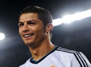 Dubai emiri Ronaldo'yu ülkesine getirdi