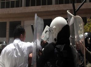 Filistin polisinden 5 Hamas üyesine gözaltı