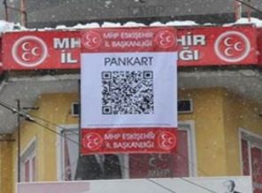 MHP Eskişehir İl Başkanlığı'nda ilginç pankart