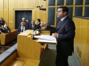 HDP'de 10 milletvekili aday olamayacak