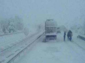 600 köye ulaşılamıyor!