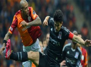 Derbide 11'ler belli oldu!