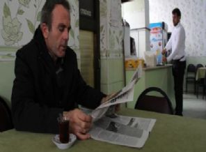 Gazete okuyana çeyrek altın!