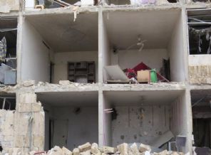 Hama'daki varil bombalı saldırılarda çocuklar öldü