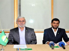 İzmir'de Hüda-Par başkanına aracına saldırı