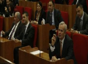 Şişli Belediye Meclisi'nde soğuk savaş