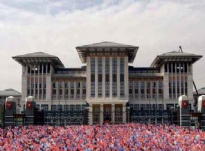 Türkiye bu ilanı konuşuyor