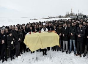 HDP'li Bozlak toprağa verildi