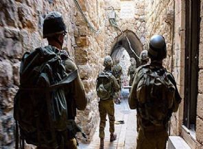 İsrail 19 Filistinliyi daha gözaltına aldı