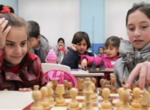 Kobanililere eğitim Belediye'den