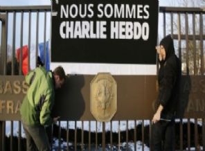 Charlie Hebdo yayına devam edecek mi?