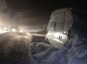 Sertavul Geçidi kapandı: 17 işçi mahsur