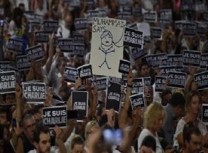 Hz. Muhammed'e hakaret!