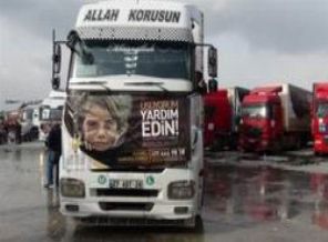 Suriyeli mültecilere 134 TIR yardım