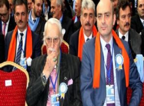 Eşref Kolçak AK Parti'nin kongresinde