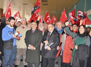 Yunanistan Talat Paşa Komitesi üyelerini ülkeye sokmadı