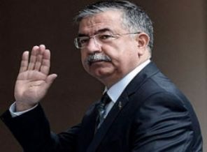 Bakan Yılmaz muhalefete yüklendi!