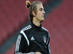 Beşiktaş için boş kağıda imza attı