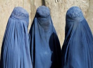 Urumçi'de burka yasağı onaylandı