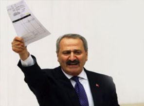 Çağlayan: 'Yükletilen suçlar gerçek dışı'