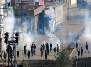 Sır ziyaretten sonra kent savaş alanına döndü