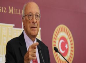 CHP'li vekilden Charlie Hebdo tepkisi