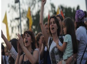 Şehit yakınları Cumhurbaşkanı'nın hediyesini reddettiler