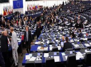 Ap Rusya için ambargo istedi