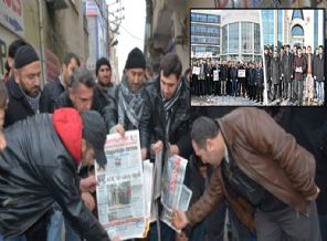 Charlie Hebdo'ya ve Cumhuriyet'e kınama yağıyor