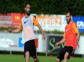 Galatasaray'da bir ayrılık daha