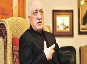 Gazeteciden Fethullah Gülen için suç duyurusu