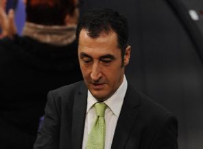 Cem Özdemir'e soruşturma iddiası