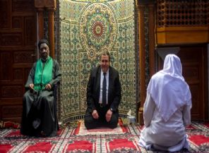 'Peygamberimize ihanet ettiler'