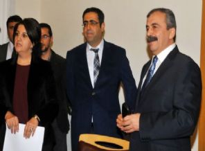 İmralı'ya 'hava muhalefeti'