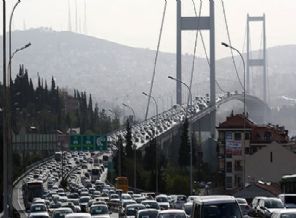 Köprü ve otoyollardan para bastı