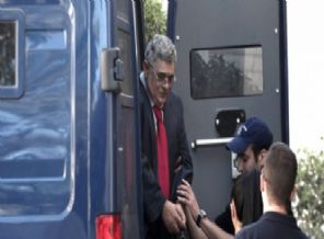 Seçimlere cezaevinde hazırlanıyor